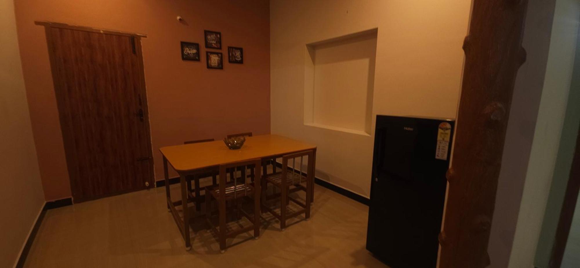 Shi'S Triveni Spacious 2Bhk Villa In Pappampatti, โคอิมบาทอร์ ภายนอก รูปภาพ